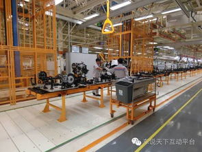 神龍公司成都工廠投產 首款產品東風標致4008榮耀下線